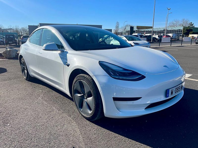 TESLA  MODEL 3 2019