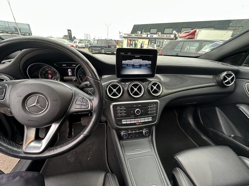 Mercedes CLA Shooting 200D Starlight Edition