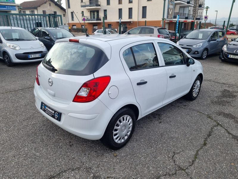 OPEL CORSA IV 2014