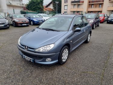 PEUGEOT 206 2006