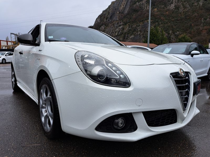 ALFA ROMEO GIULIETTA 2015