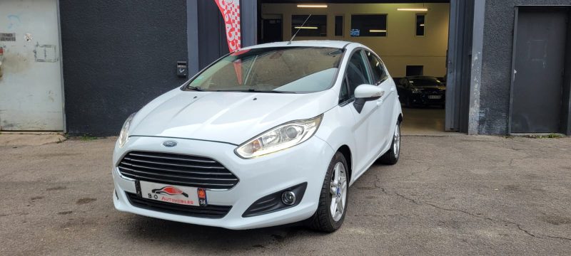 Ford Fiesta VI 1.0l EcoBoost 101 cv berline, *Crit'Air1*, *Éclairage d'ambiance*, *Régulateur*