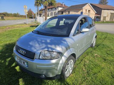 AUDI A2 1.4 Tdi 90 cv - 3 Cylindres / distribution récente / embrayage neuf  2006