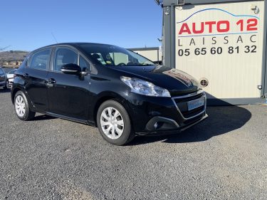 PEUGEOT 208 2017