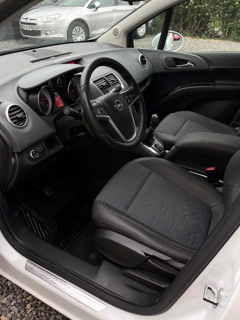 OPEL MERIVA 2011