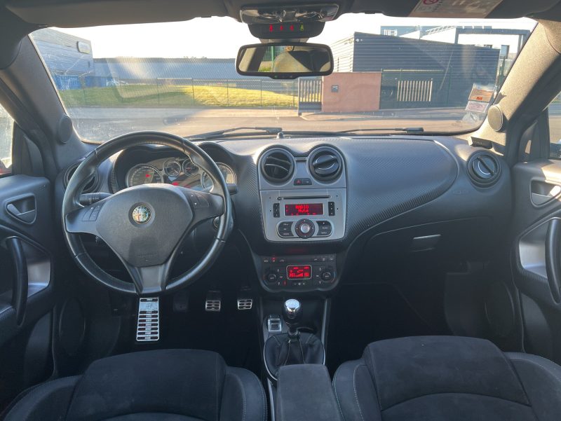 ALFA ROMEO MITO QUADRIFOGLIO VERDE 1.4 L MultiAir 170 ch