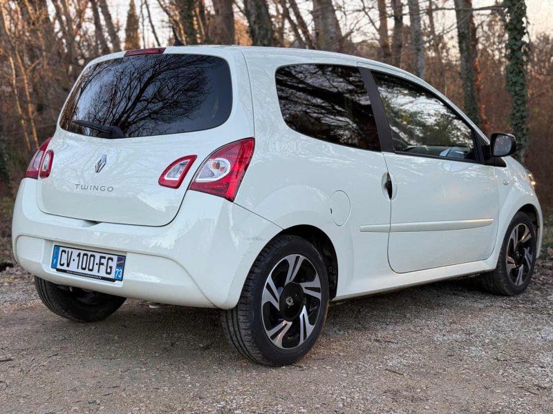 RENAULT TWINGO 1.2i 16v 75 QuickShift Dynamic 