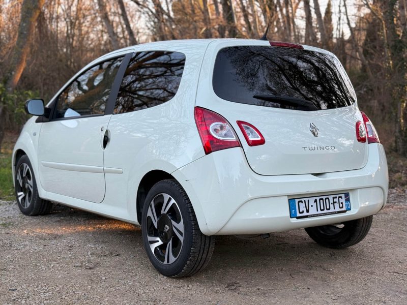 RENAULT TWINGO 1.2i 16v 75 QuickShift Dynamic 