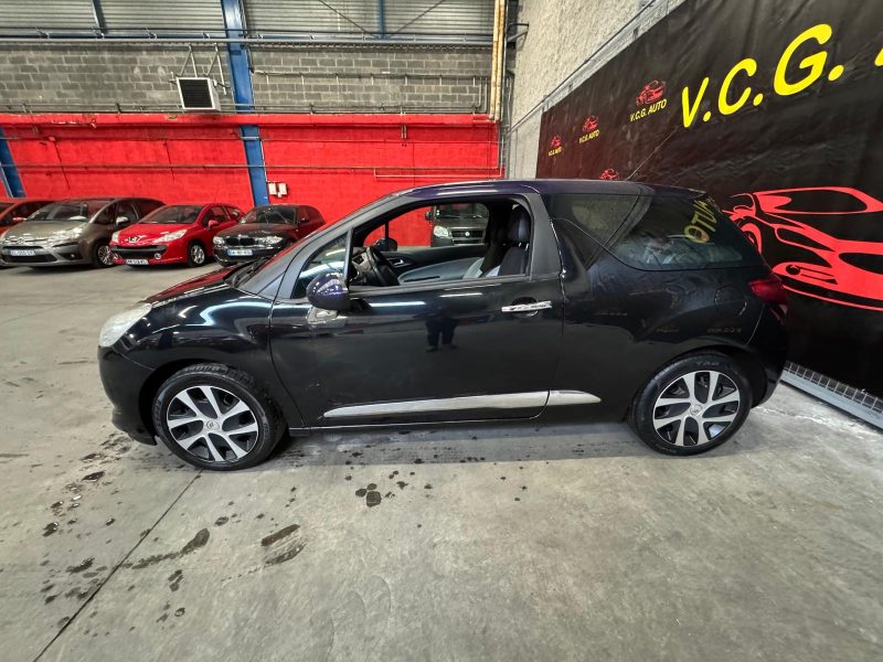 CITROEN DS3  1.2 VTi 82 So Chic 