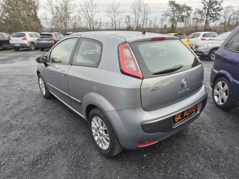 FIAT PUNTO 1.2 65cv DYNAMIC 2010 121400 KM 