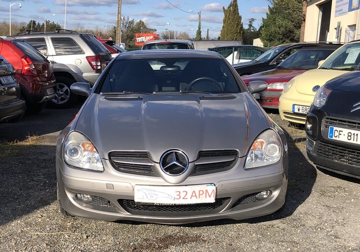 MERCEDES SLK 280 2006 faible kilométrage garantie 12 mois 