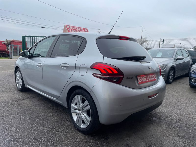 PEUGEOT 208 2017 1.2 VTI 82CV CRIT'AIR 1