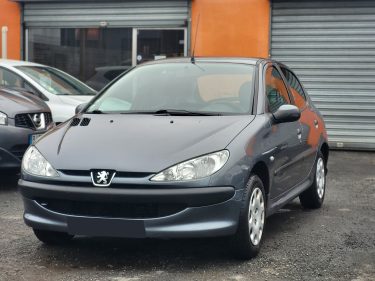 PEUGEOT 206 2008