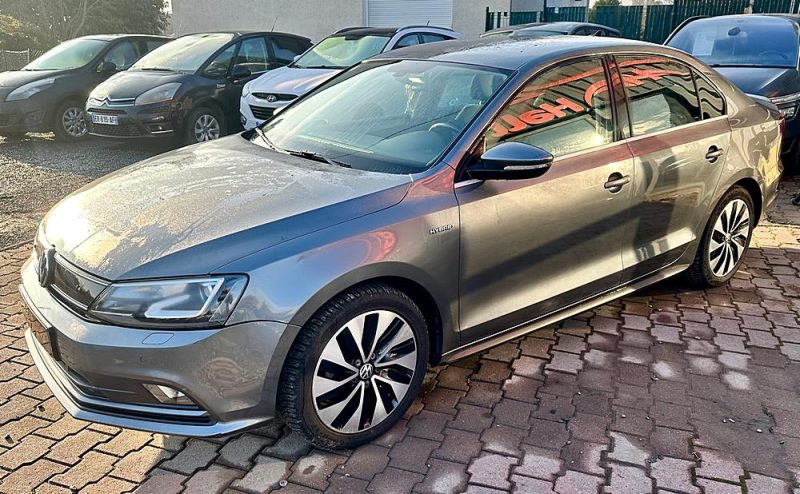 VOLKSWAGEN JETTA 1.4 TSI 16V TURBO HYBRID ETANOL *CONFORTLINE* / REVISEE&GARANTIE