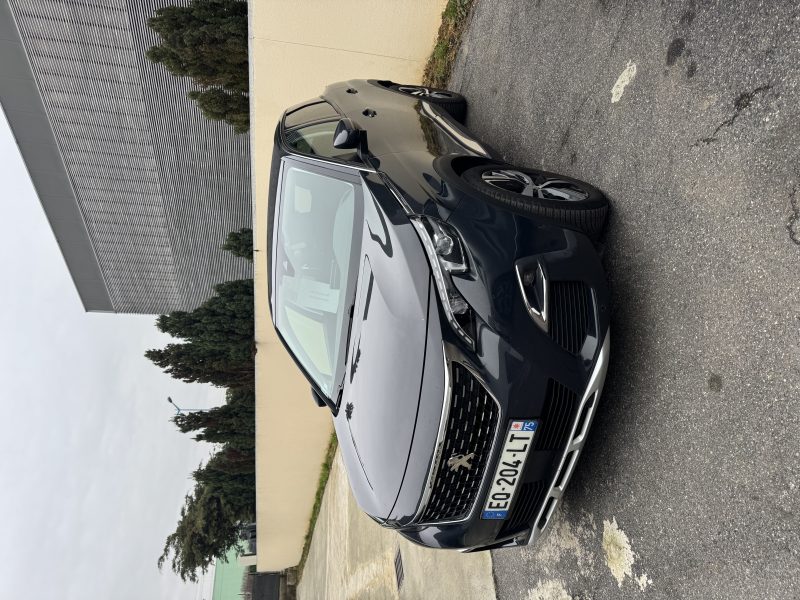 PEUGEOT 3008 1.6l HDi 120cv