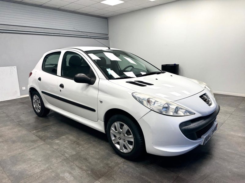 PEUGEOT 206+ 2010