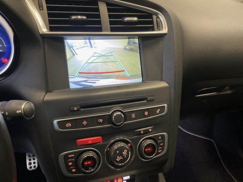 DS DS 4 DS 4 PHASE 2 SPORT CHIC 1.6 THP 165 Cv BOITE AUTO CUIR APPLE CARPLAY FULL OPTIONS - GARANTIE