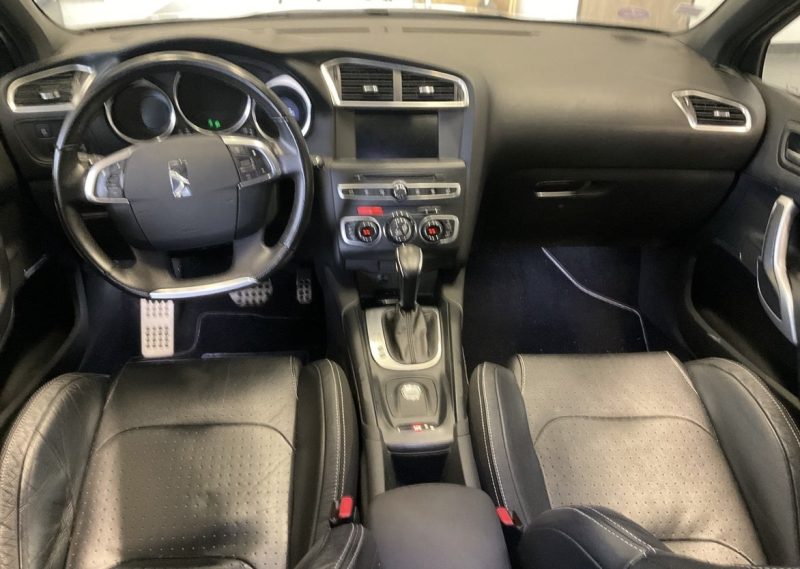 DS DS 4 DS 4 PHASE 2 SPORT CHIC 1.6 THP 165 Cv BOITE AUTO CUIR APPLE CARPLAY FULL OPTIONS - GARANTIE