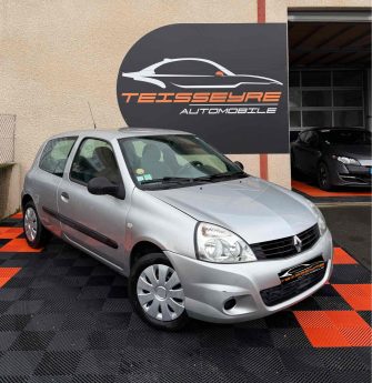 RENAULT CLIO 2010