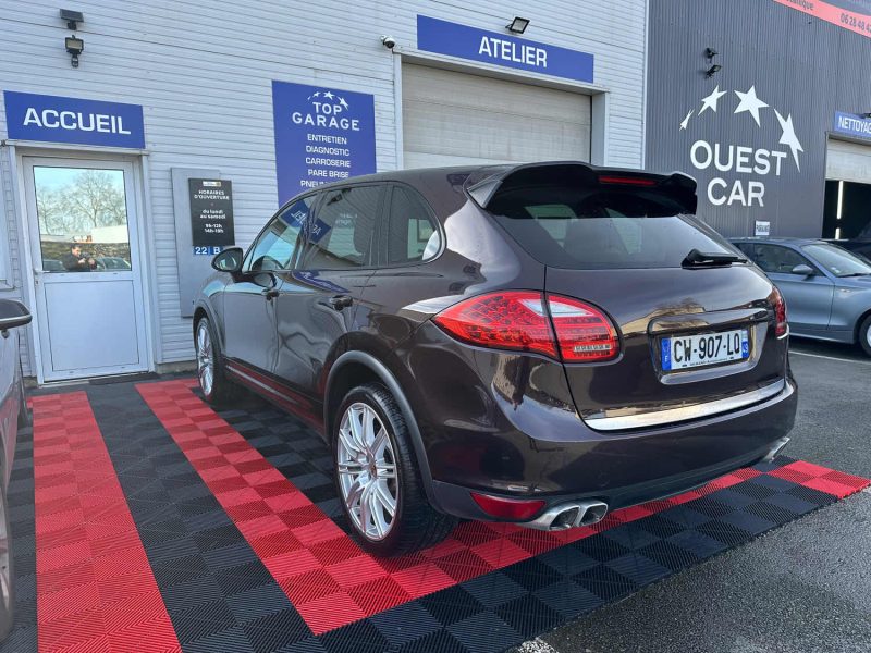 PORSCHE CAYENNE DIESEL 2013