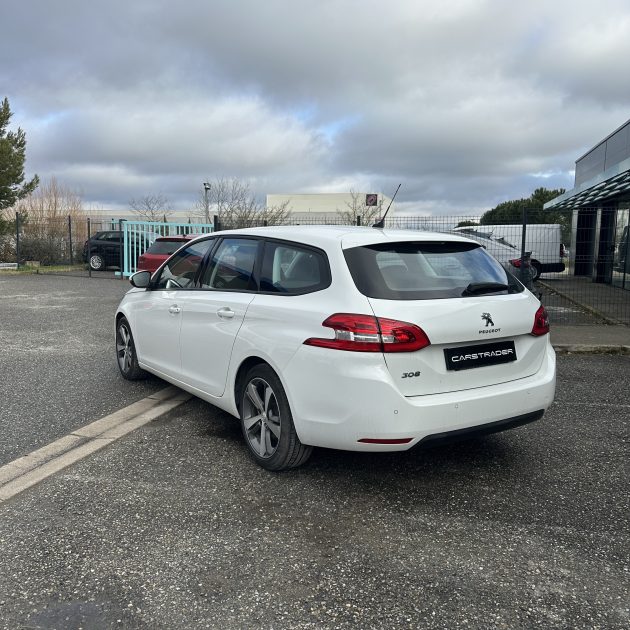 PEUGEOT 308 1.5 BLUE HDI 130 cv Allure Garantie 12 mois