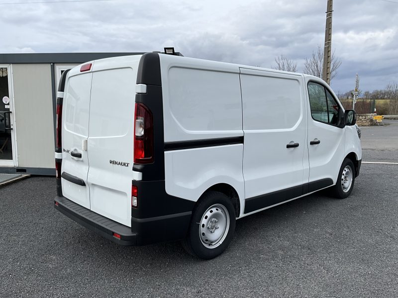 RENAULT  TRAFIC  undefined