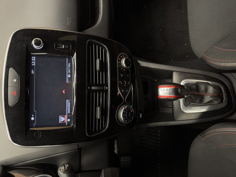 RENAULT CLIO 2018