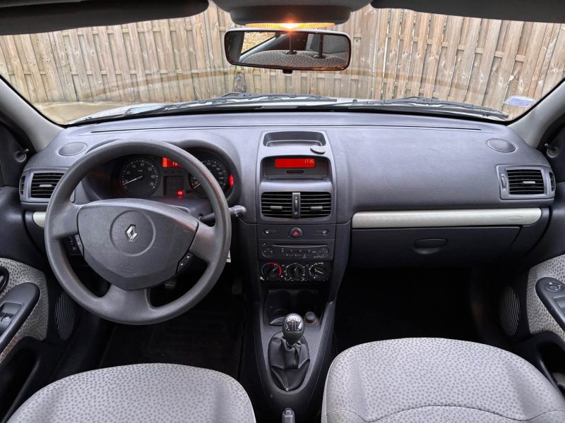 RENAULT CLIO 2006