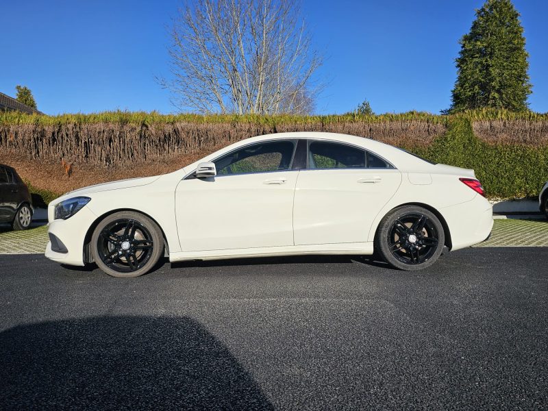 MERCEDES-BENZ CLASSE CLA 200 Pack Amg  1.3 Bva / exclusivement Autoroute