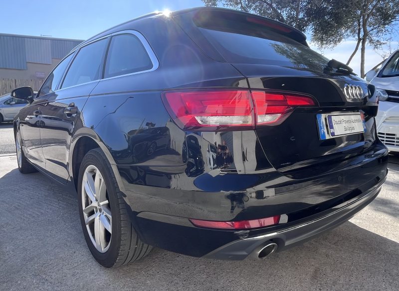 AUDI A4 AVANT 2016