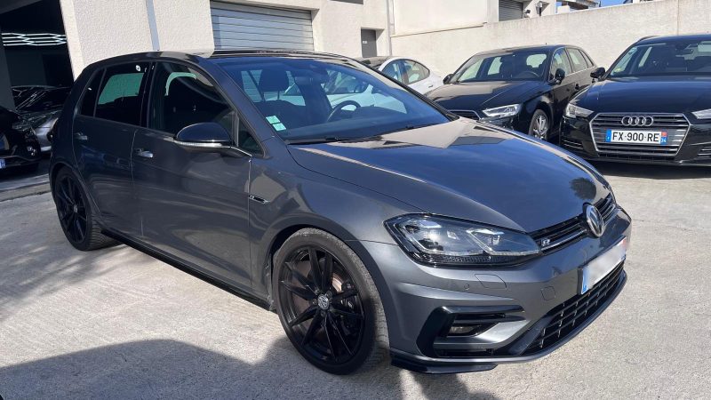 VOLKSWAGEN GOLF 2019