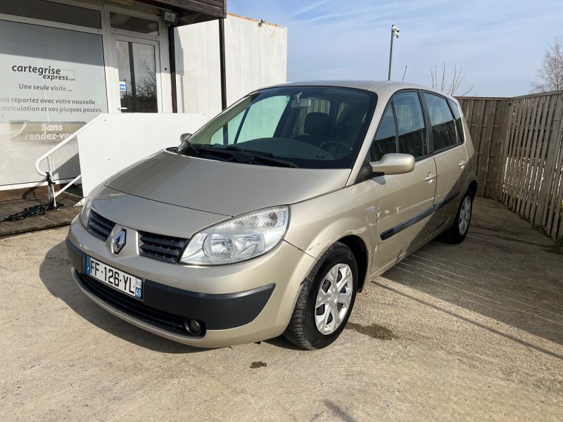 RENAULT MEGANE SCENIC 1.6i - 16V Clim/Régulateur