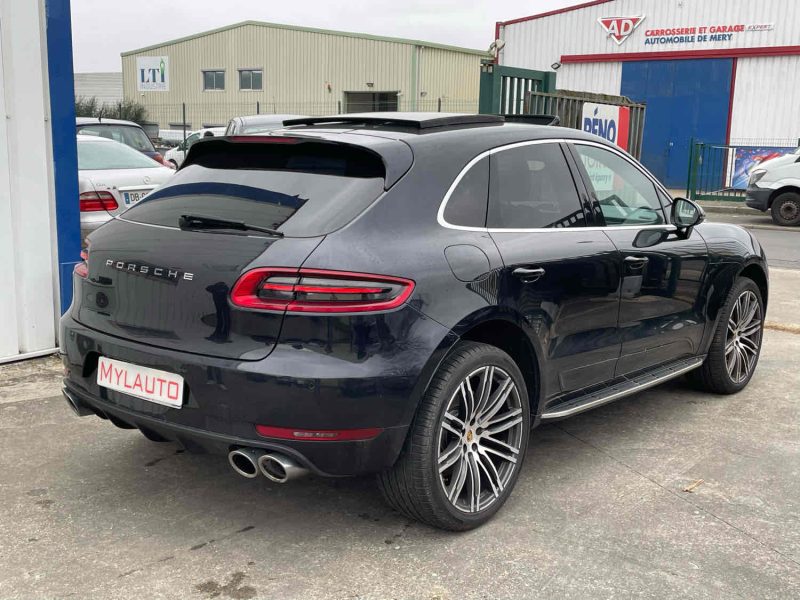 PORSCHE MACAN 2017