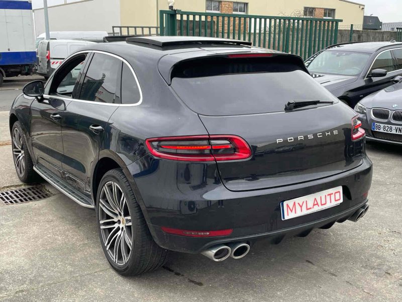 PORSCHE MACAN 2017