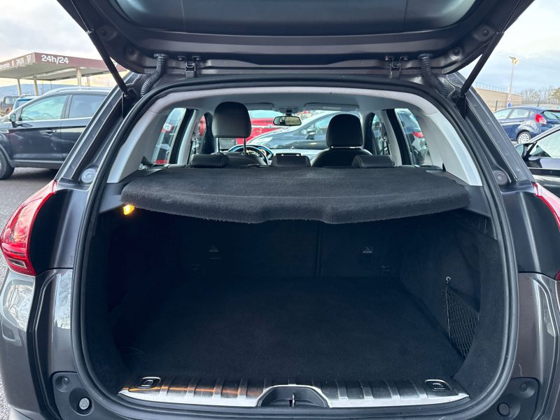 PEUGEOT 2008 2016