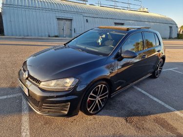 VOLKSWAGEN GOLF 2014 stage 2