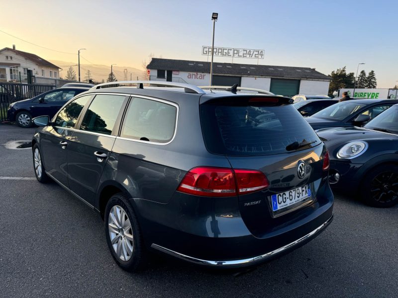 VOLKSWAGEN PASSAT SW 2012