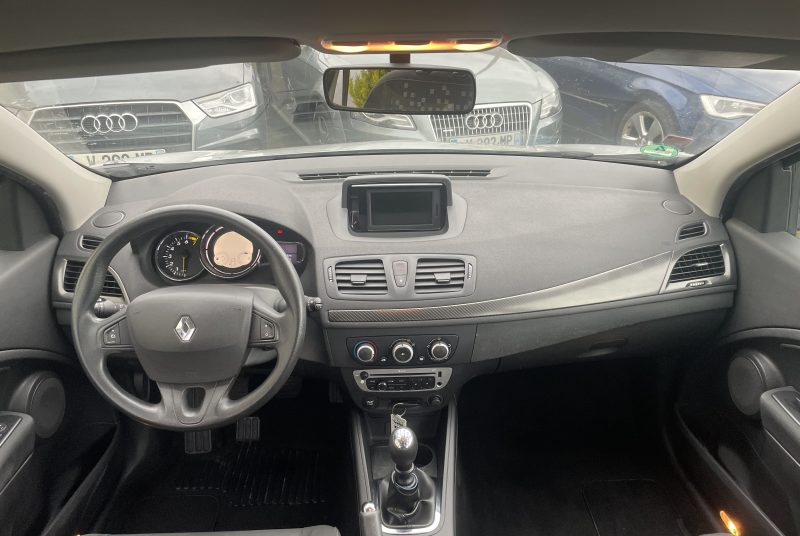 RENAULT  MEGANE GARANTIE 12 MOIS 2013