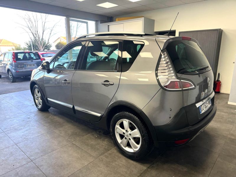 RENAULT MEGANE SCENIC 2014