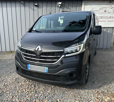 RENAULT TRAFIC 2020