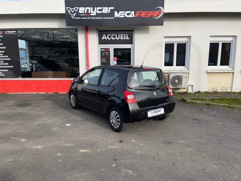 RENAULT TWINGO 1.2L 16V 75CH DYNAMIQUE GARANTIE 6 MOIS