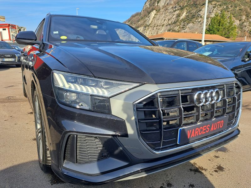 AUDI Q8 2018