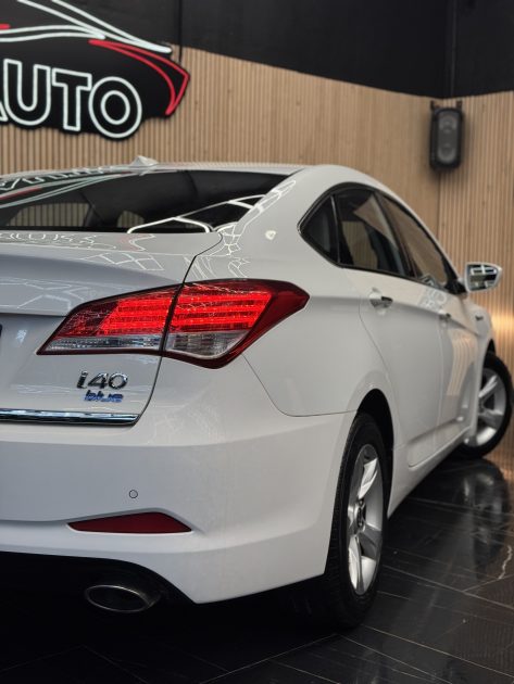 HYUNDAI I40 2013