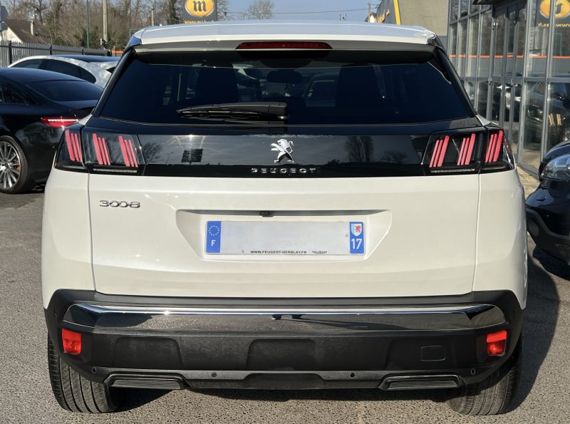 PEUGEOT 3008 II PHASE 2 ALLURE 1.2 130 Cv 1ERE MAIN 8 655 Kms Réels APPLE & ANDROID - GARANTIE 1 AN