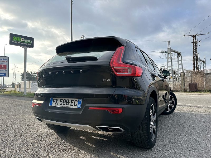 VOLVO XC 40 2019