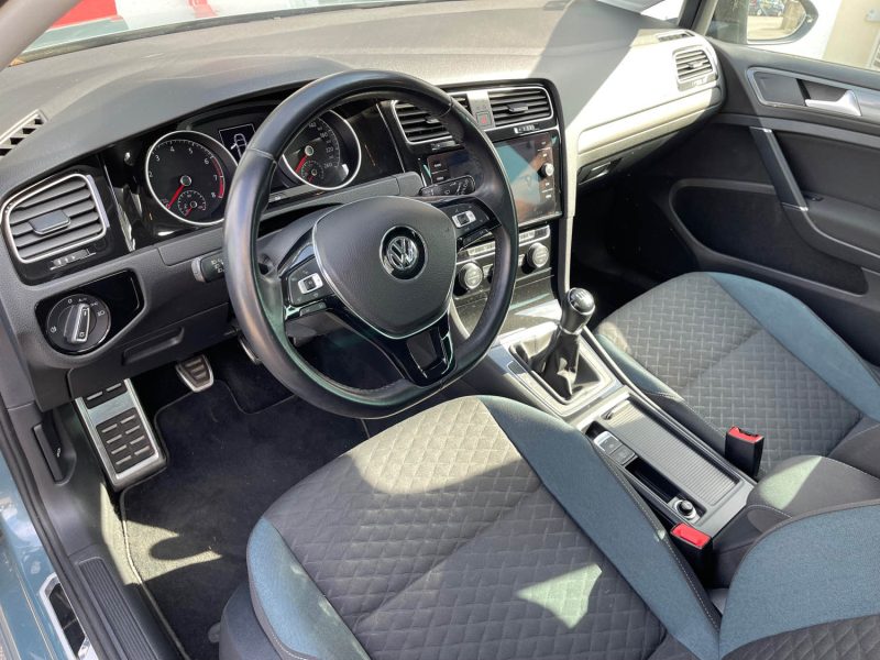 VOLKSWAGEN GOLF 1.0L TSI 115CH IQ.DRIVE BV6 5P GARANTIE 6 MOIS