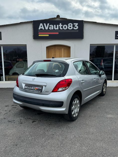 PEUGEOT  207 Urban 1.4 VTI 95CV / Moteur à chaine / CT OK 