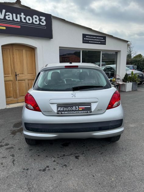 PEUGEOT  207 Urban 1.4 VTI 95CV / Moteur à chaine / CT OK 