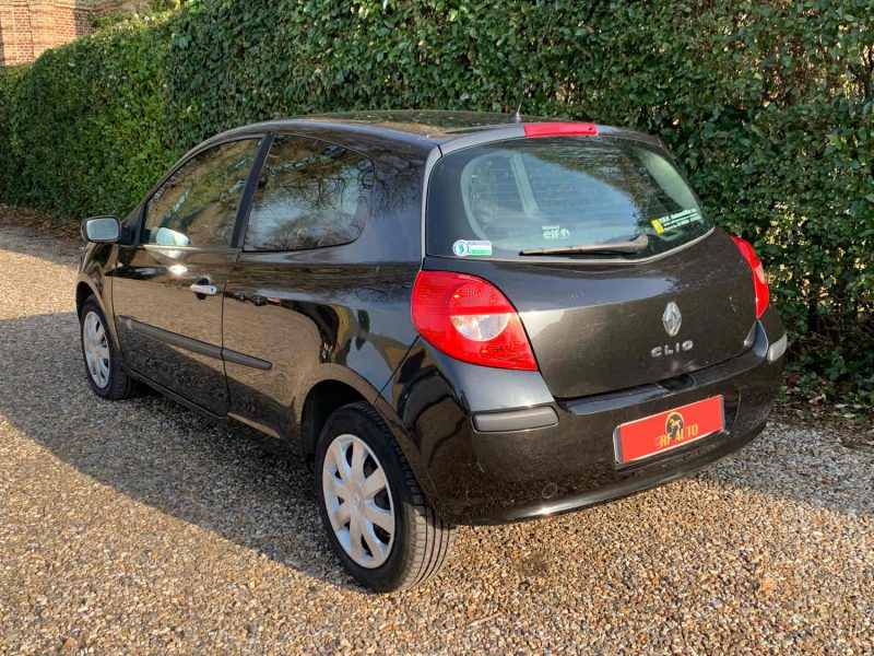 RENAULT CLIO 2009 1.2i - 16V