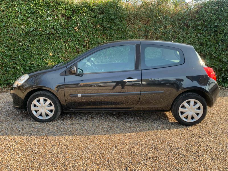 RENAULT CLIO 2009 1.2i - 16V